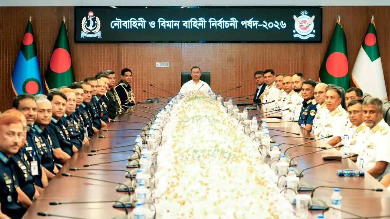 রাজনৈতিক মতাদর্শ নয়, দক্ষতা-যোগ্যতায় পদোন্নতি: প্রধানমন্ত্রী