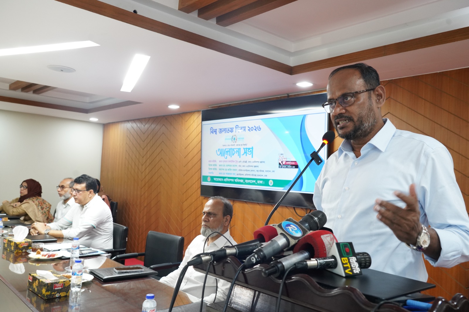 সচেতনতা ও প্রতিরোধে কমবে জলাতঙ্কে মৃত্যু: প্রতিমন্ত্রী টুকু
