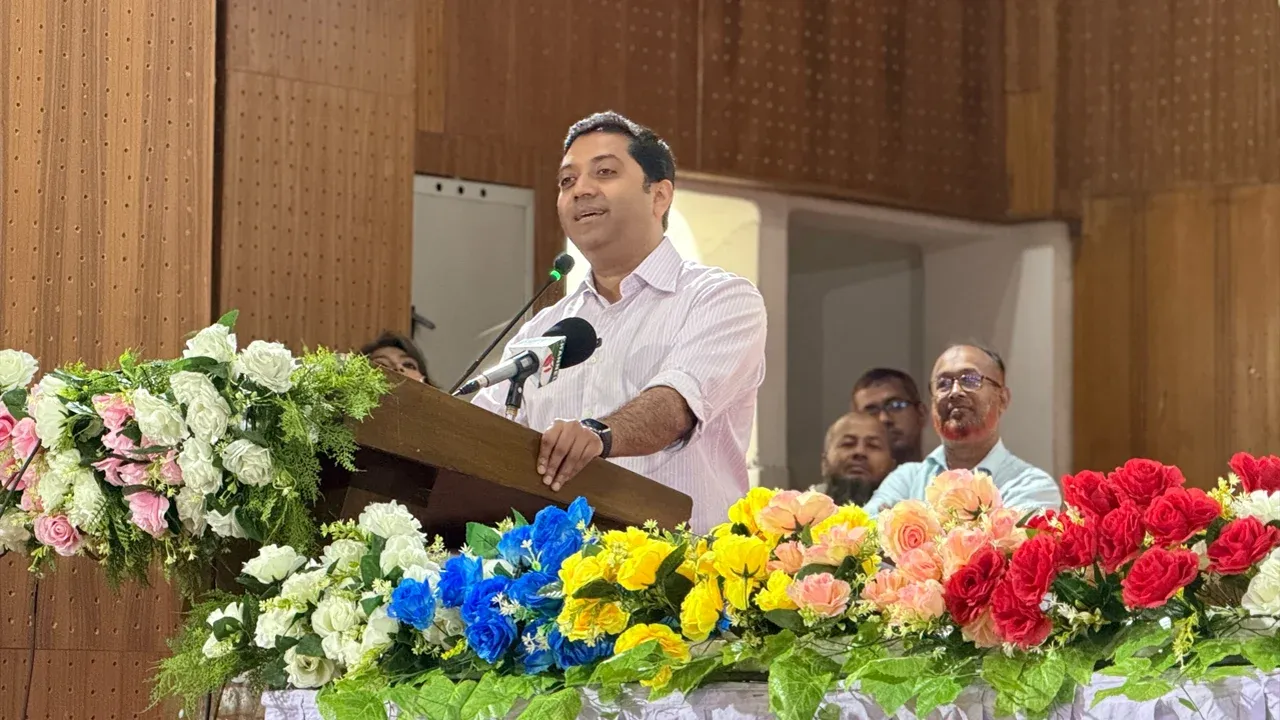কোনো শিশুই পিছিয়ে থাকবে না: ববি হাজ্জাজ