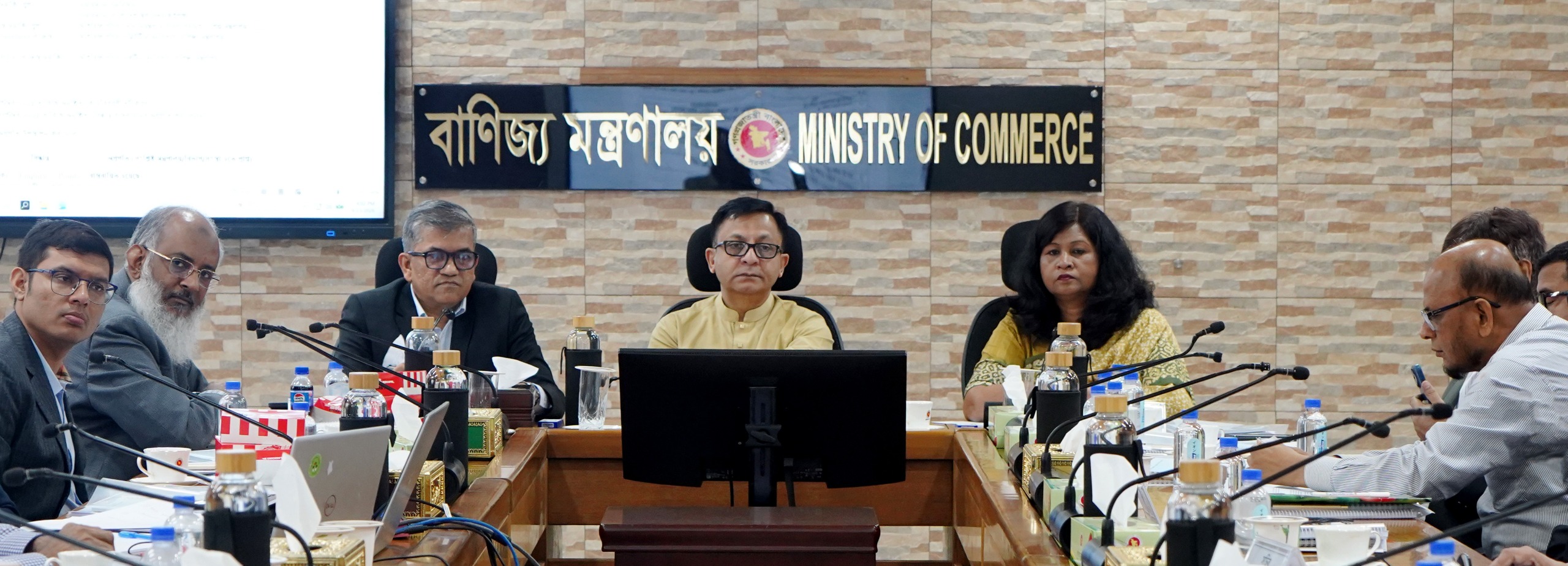 পণ্য খালাসের সময় ও ব্যয় কমাতে সমন্বিত কর্মপরিকল্পনার তাগিদ