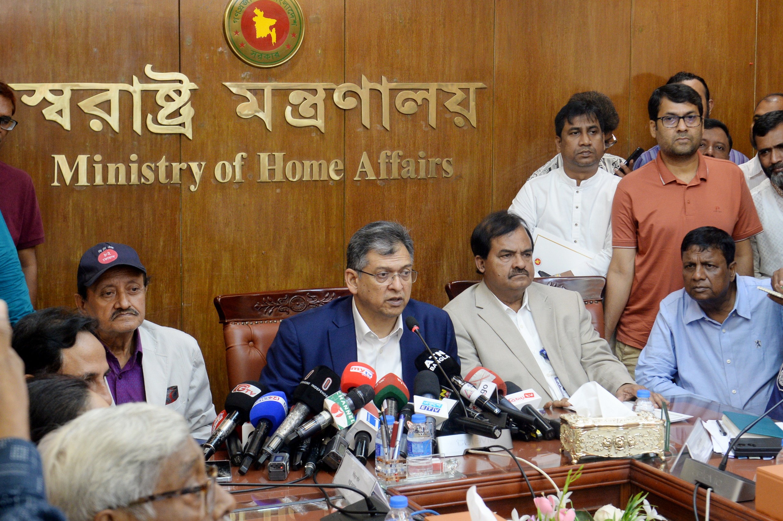 দুর্গাপূজায় দেশব্যাপী সর্বোচ্চ নিরাপত্তা নিশ্চিত করা হবে: স্বরাষ্ট্রমন্ত্রী