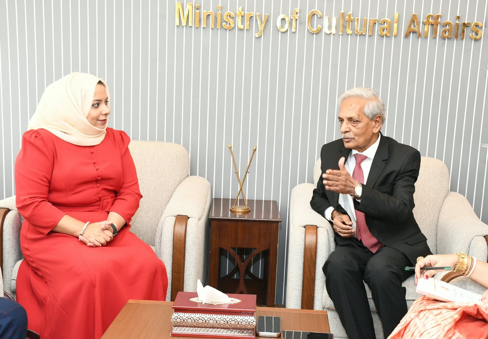 UK parliamentary delegation meets Culture Minister