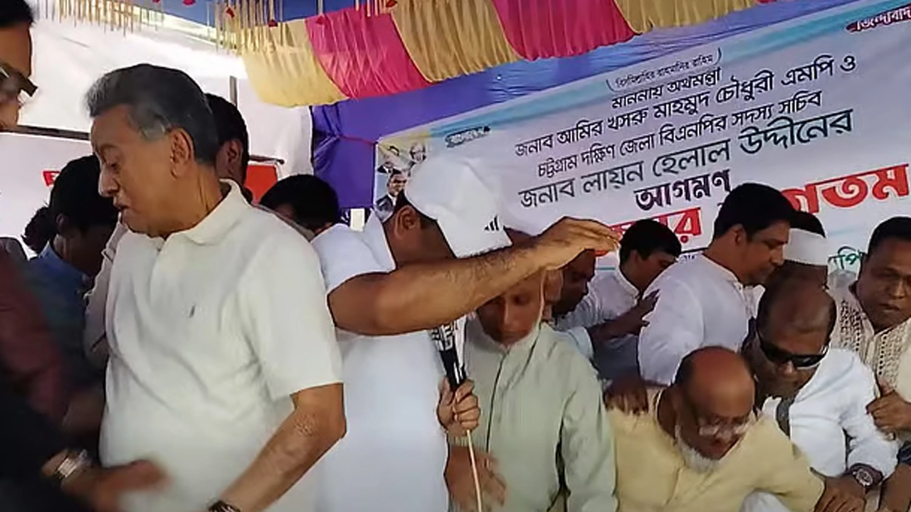 Finance Minister falls as stage collapses during relief distribution event