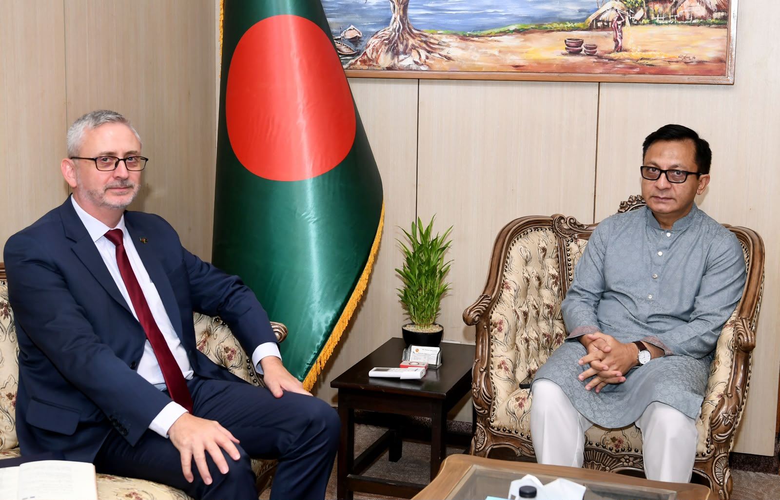 বাণিজ্যমন্ত্রীর সঙ্গে ইইউ রাষ্ট্রদূতের বৈঠক, এফটিএ নিয়ে ইতিবাচক বার্তা