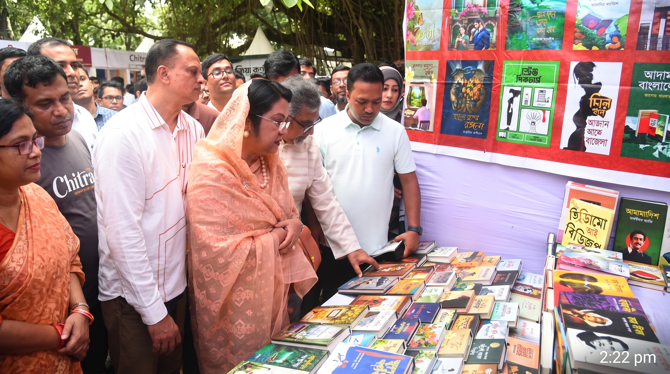 জ্ঞানভিত্তিক বাংলাদেশ গড়তে নতুন প্রজন্মকে বইমুখী হতে হবে: খাদ্যমন্ত্রী