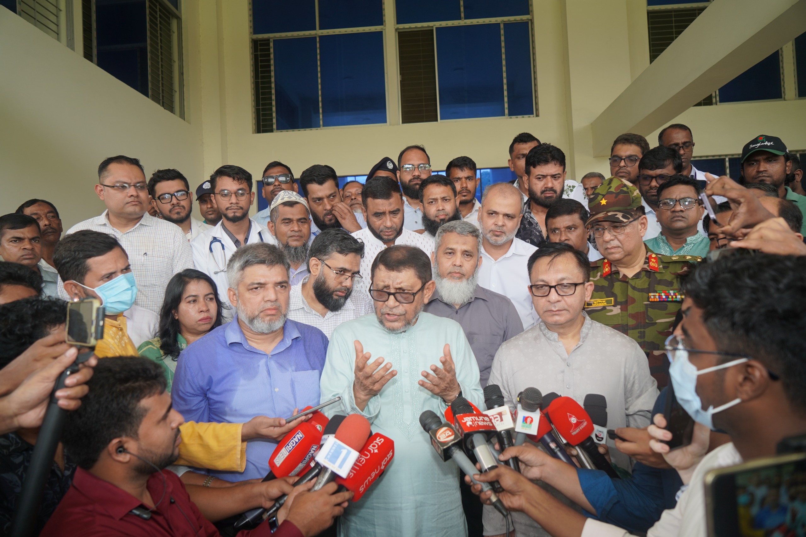 দেশের সব হাসপাতালকে দালালমুক্ত করার ঘোষণা স্বাস্থ্যমন্ত্রীর