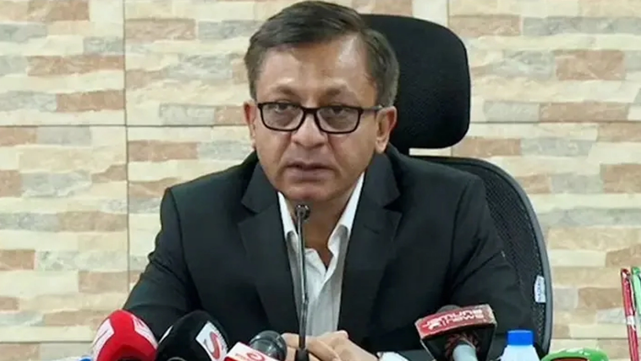 Leadership made garments the top export sector even with unskilled workers: Industries Minister