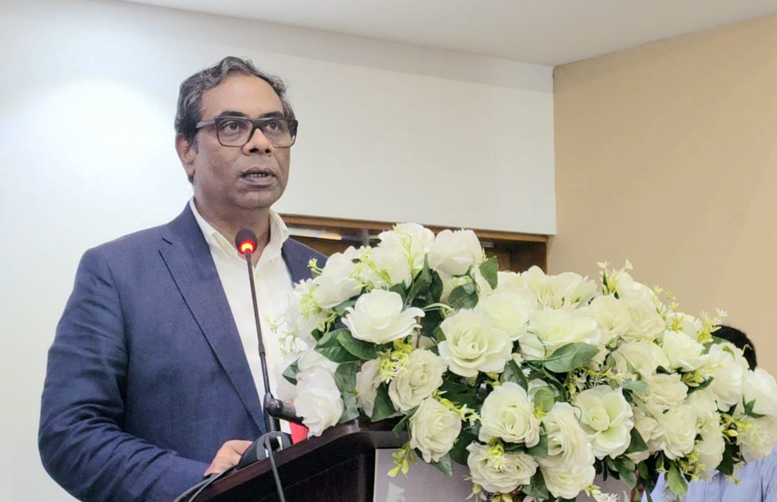 সীমিত সম্পদের সর্বোচ্চ ব্যবহারে আইইডিসিআর গবেষণার অনন্য মডেল: স্বাস্থ্য প্রতিমন্ত্রী