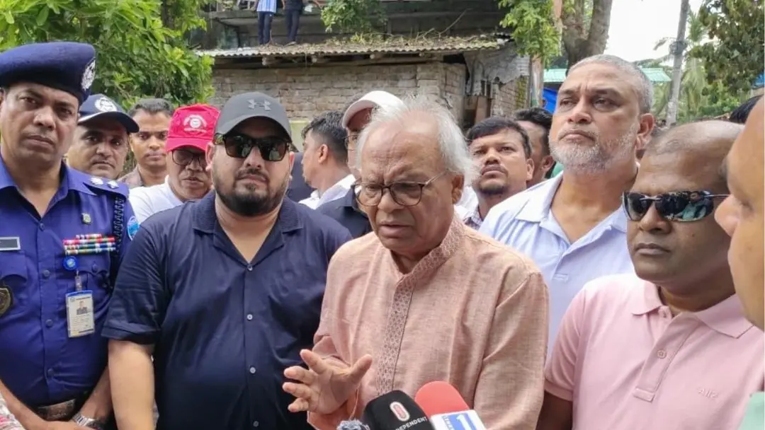সাবেক রাষ্ট্রপতির বাড়ির রাস্তার জন্য হাওরের পরিবেশ ধ্বংস করা হয়েছে: রিজভী