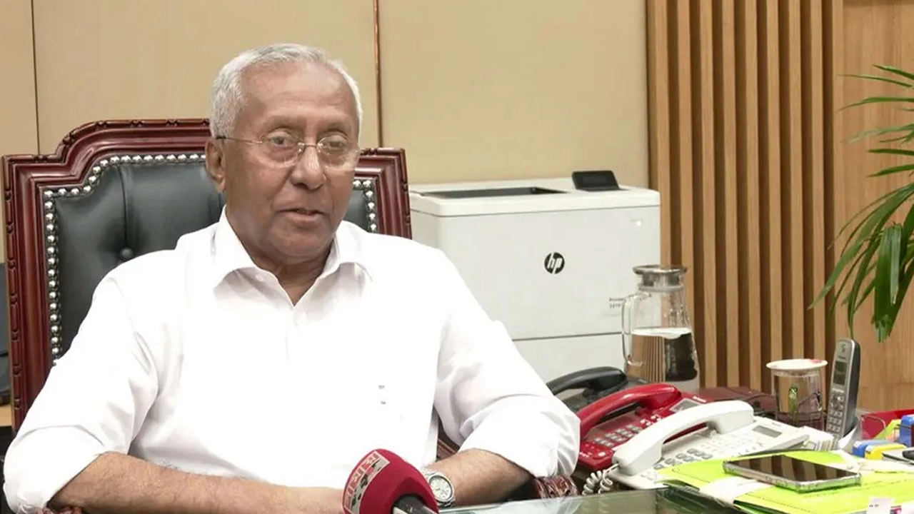 এমপি নজরুলের পদ শূন্য করার সুযোগ নেই: ইসি সচিব