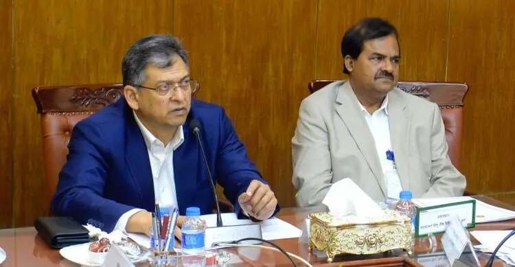 চাঁদাবাজ-সন্ত্রাসীদের বিরুদ্ধে অভিযান আরও জোরদার হবে: স্বরাষ্ট্রমন্ত্রী