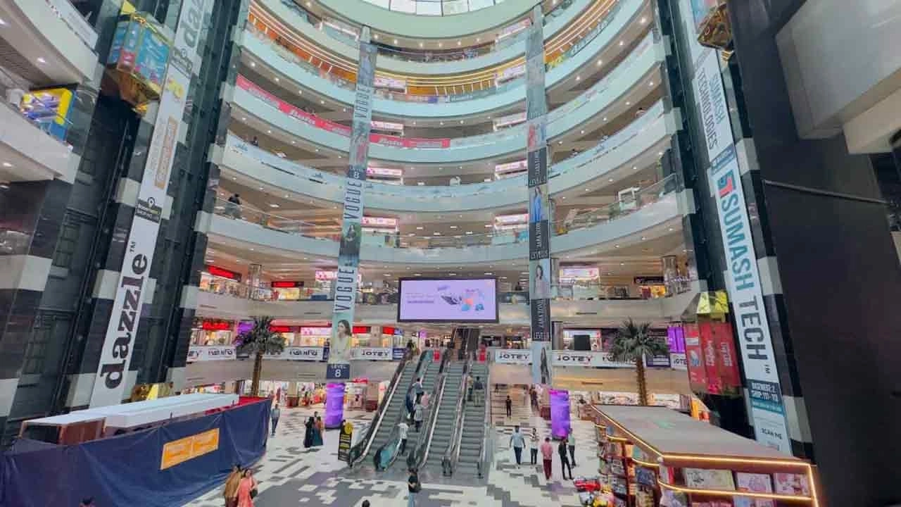 আজ রাজধানীর যেসব মার্কেট ও দোকানপাট বন্ধ