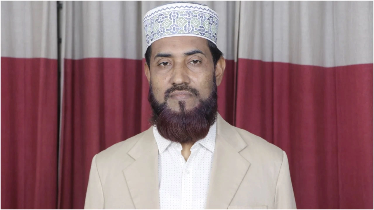 No one smokes cigarettes in Shibir, it's unimaginable: Selim Uddin