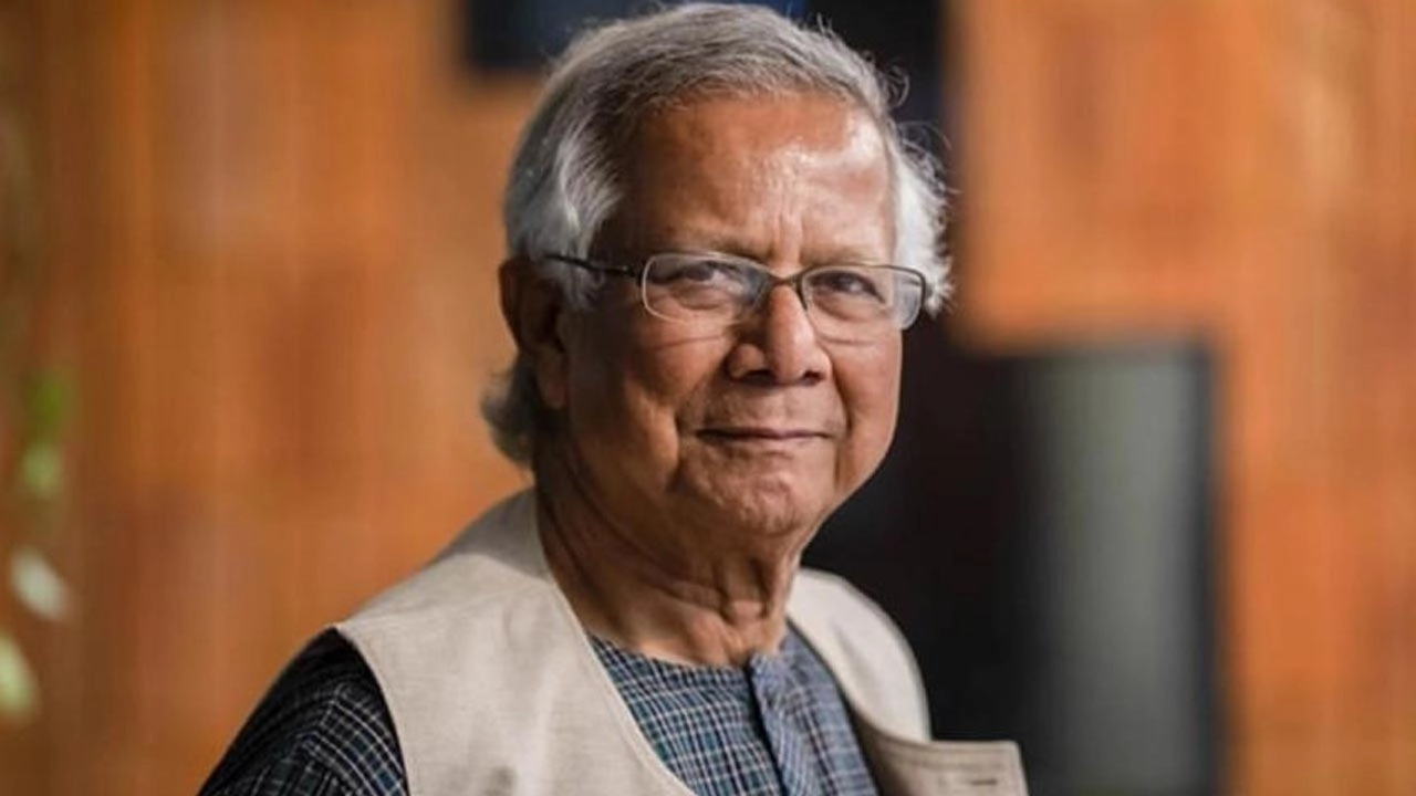 ‘হিলারি ক্লিনটন অ্যাওয়ার্ড’ পেলেন ড. মুহাম্মদ ইউনূস
