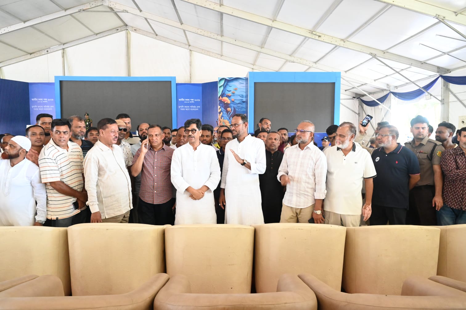 জাতীয় মৎস্য পক্ষের প্রস্তুতি দেখতে কটিয়াদী-পাকুন্দিয়ায় মন্ত্রী-প্রতিমন্ত্রী