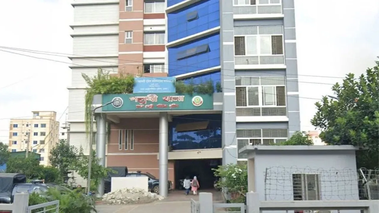 রাজধানীতে ৫ হাজার ৩১০ ইয়াবাসহ এএসআই গ্রেপ্তার