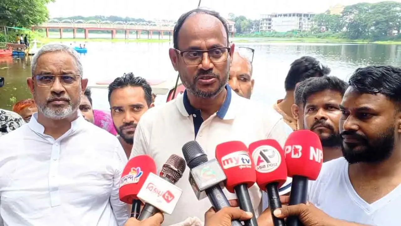 ডিসি লেককে উন্নত মানের মিনি পর্যটন কেন্দ্রে গড়ে তোলা হবে: প্রতিমন্ত্রী টুকু