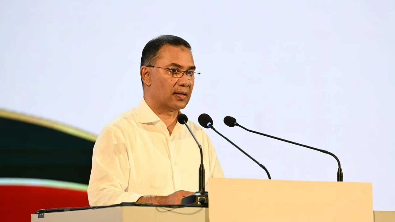 একজন ব্যবসায়ী হিসেবে কর্মজীবন শুরু করেছিলাম